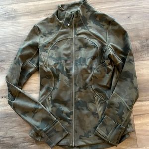 NWOT Camo Lululemon’s Define Jacket Size 8